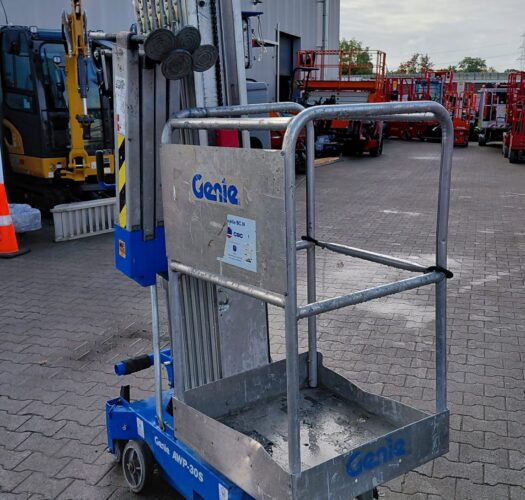 Genie AWP 30S AC Mastbühne