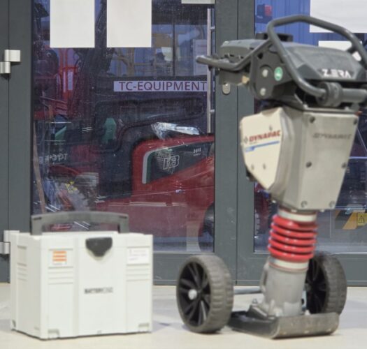 Dynapac DR6X e ist ein voll-elektrischer Vibrationsstampfer