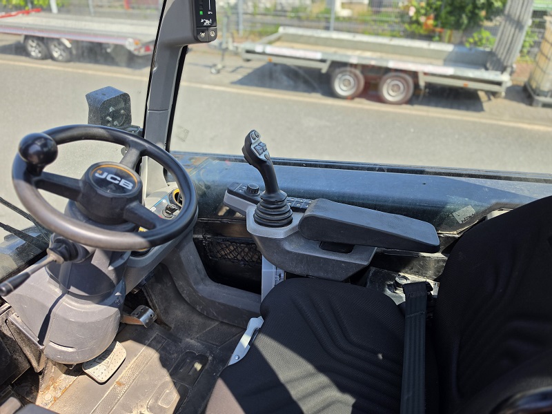 JCB 30-19E – Bild 7