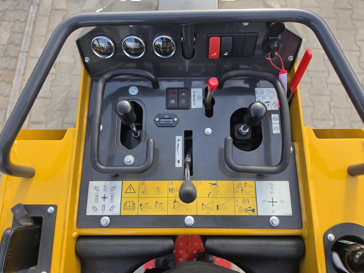 XCMG XC7-MT04 – Bild 9