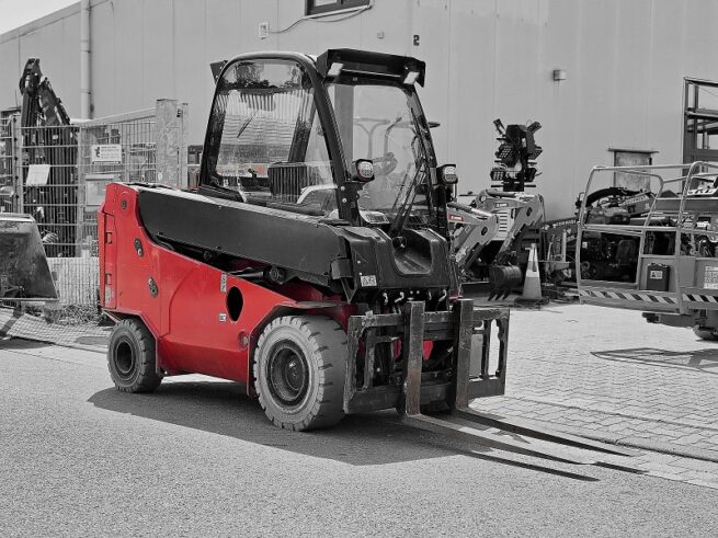 TC-TS4E Elektro-Teleskopstapler Teletruk Kompaktstapler