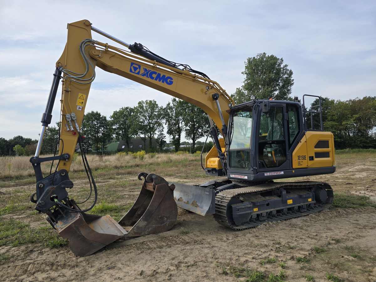 XCMG XE150E
