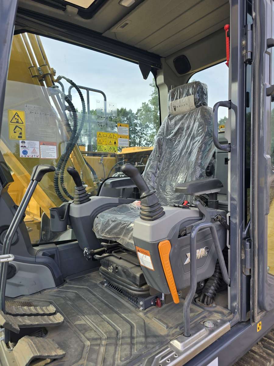 XCMG XE150E – Bild 7