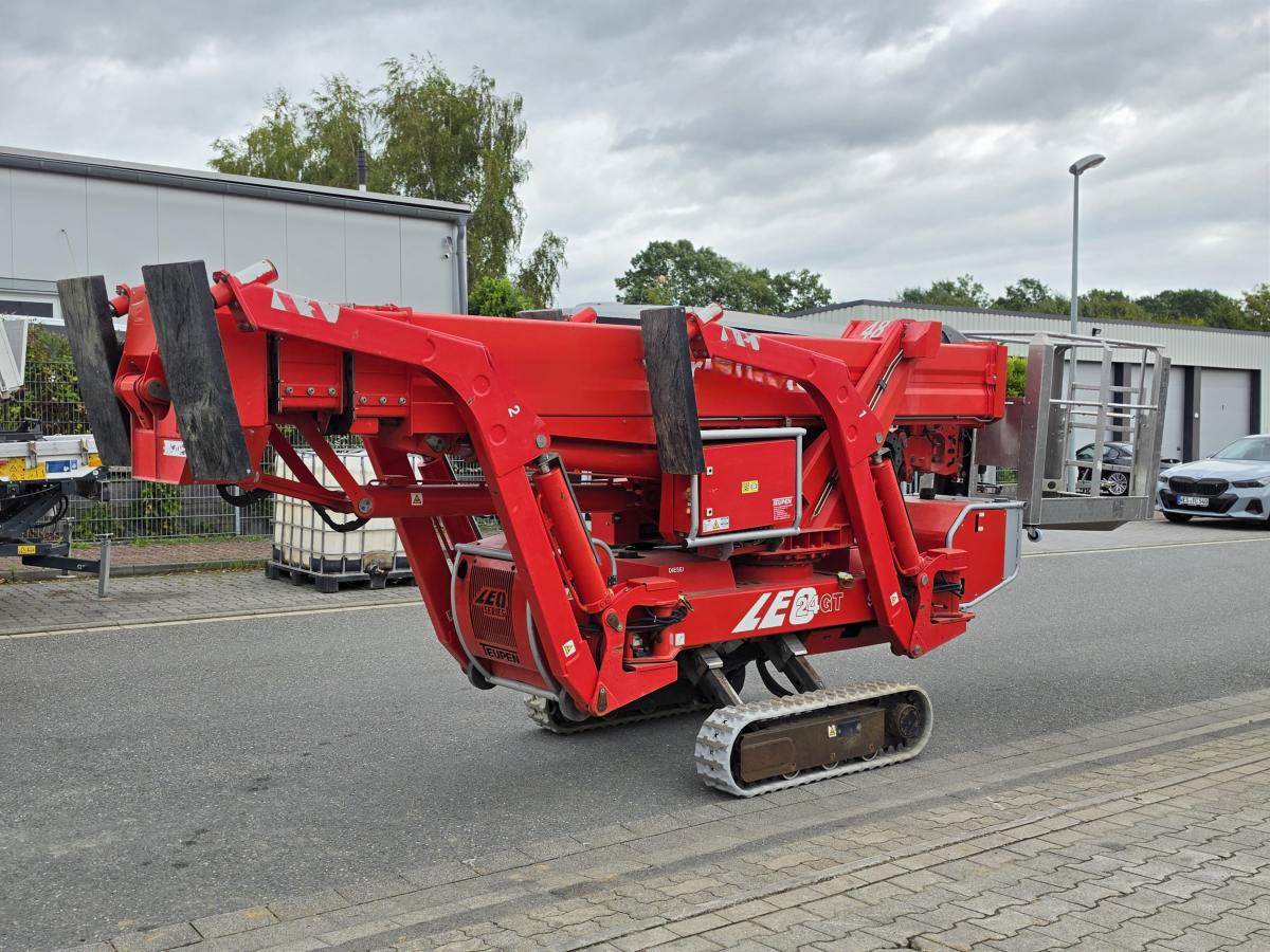 Teupen LEO 24GT Gelenkteleskop-Raupenbühne